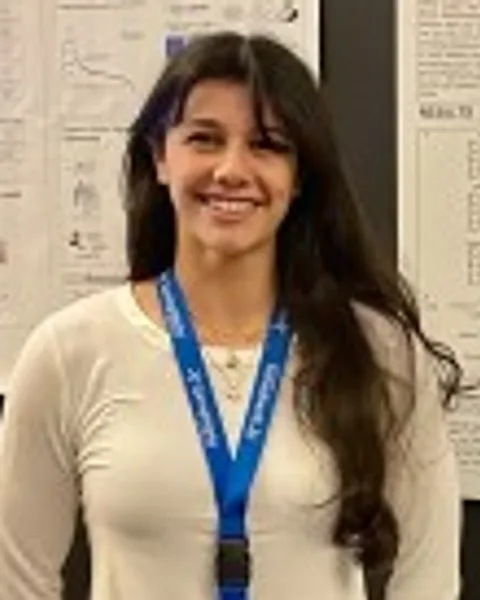 Elizabeth Janko, Research Services Professional in the Dahl Lab.